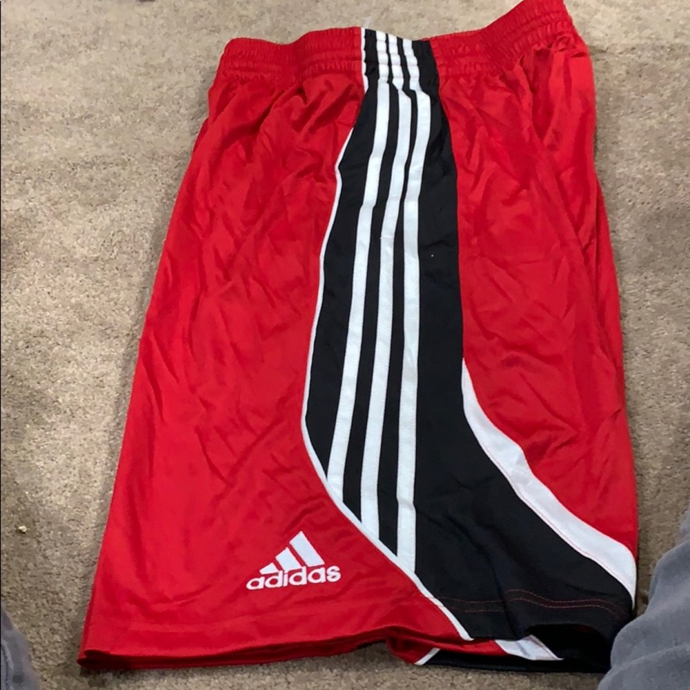 Men’s basketball shorts